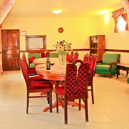 Polgar Panzio Bed & Breakfast Villany Exterior photo