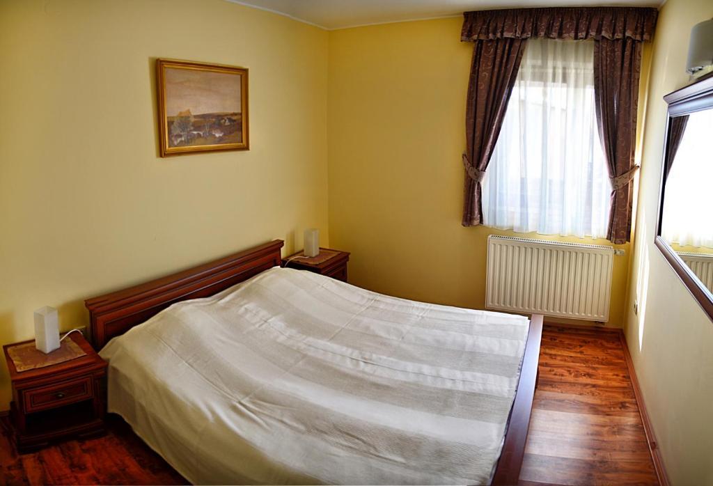 Polgar Panzio Bed & Breakfast Villany Room photo